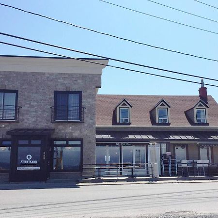 Hotel Le Littoral Bistro Gourmand Et Auberge Sainte Anne-des-Chênes Esterno foto